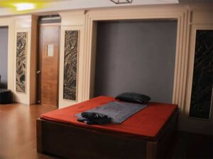 Tokyo Massage Nha Trang bed area